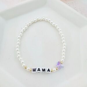 MAMA Pearl Beaded Bracelet 🦋